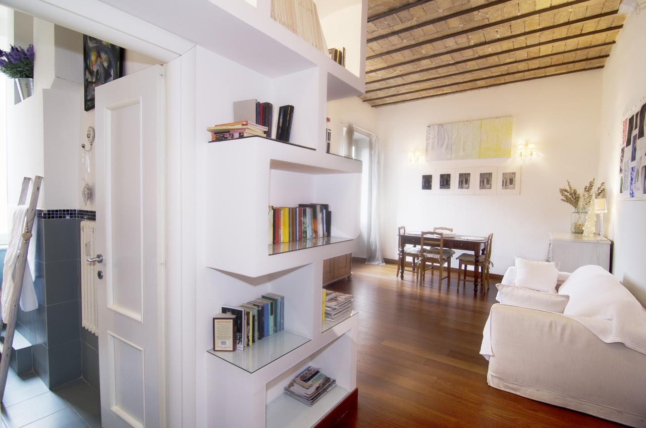 Apartment Casa Dipinta Rome